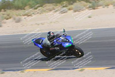 media/Oct-01-2023-SoCal Trackdays (Sun) [[4c570cc352]]/Turn 10 Inside (1250pm)/